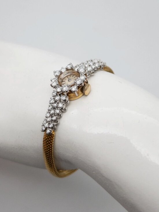 BLANCPAIN 3ct VS G Diamond Ladies 18k Yellow Gold Watch main image 6